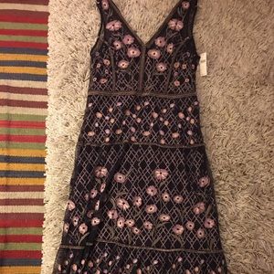 Moulinette Soeurs Embroidered Floral Dress 14